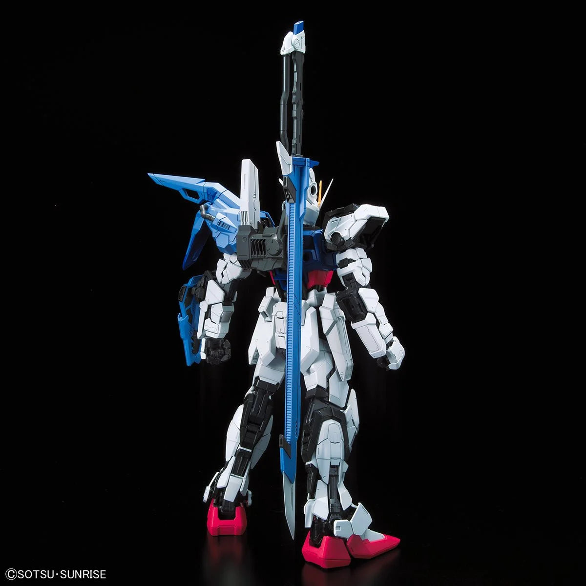 Bandai: Mobile Suit Gundam Seed - Perfect Strike Gundam Perfect Grade 1:60 Scale [Model Kit]