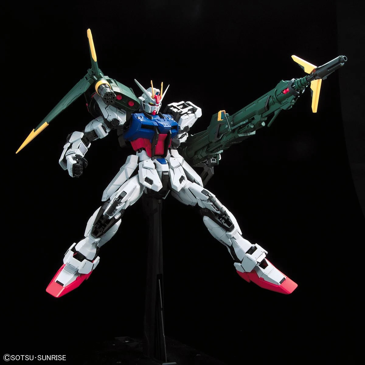 Bandai: Mobile Suit Gundam Seed - Perfect Strike Gundam Perfect Grade 1:60 Scale [Model Kit]