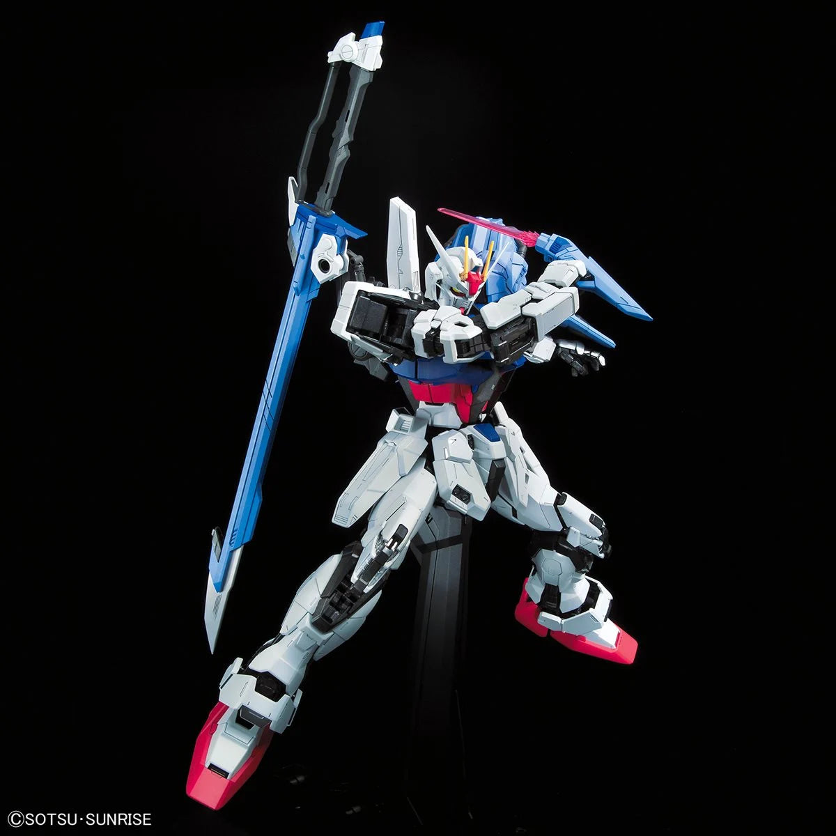 Bandai: Mobile Suit Gundam Seed - Perfect Strike Gundam Perfect Grade 1:60 Scale [Model Kit]