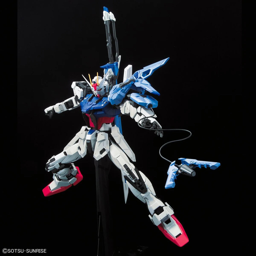 Bandai: Mobile Suit Gundam Seed - Perfect Strike Gundam Perfect Grade 1:60 Scale [Model Kit]