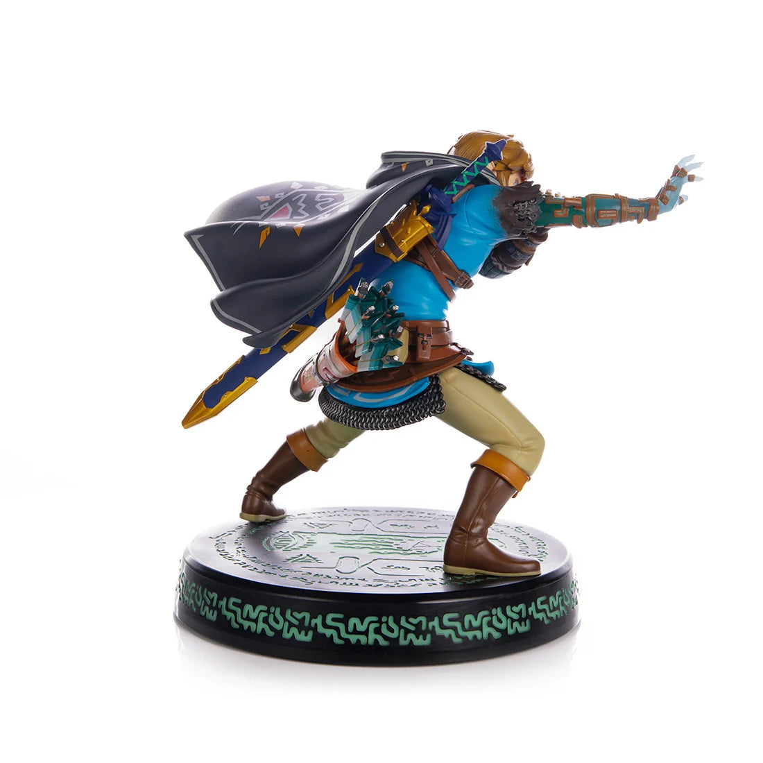 First 4 Figures: Tears of the Kingdom: Link 9" [Statue]