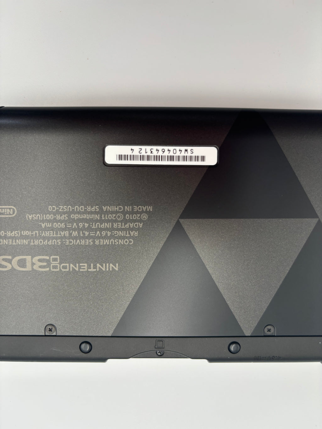 Nintendo 3DS: XL Zelda Edition - A Link Between Worlds [Pre-Owned]