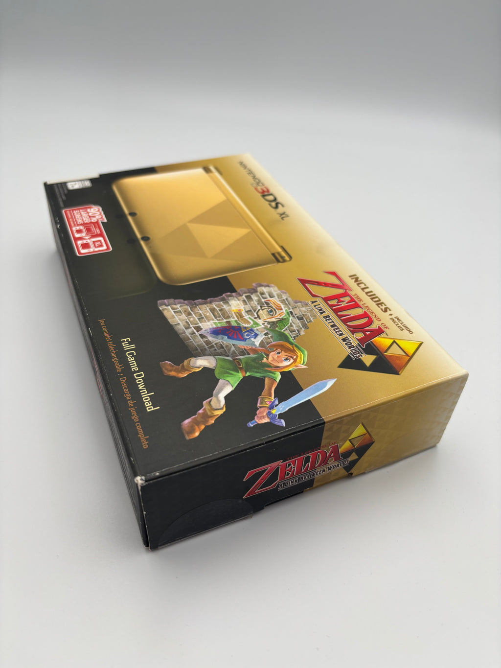 Nintendo 3DS: XL Zelda Edition - A Link Between Worlds [Pre-Owned]
